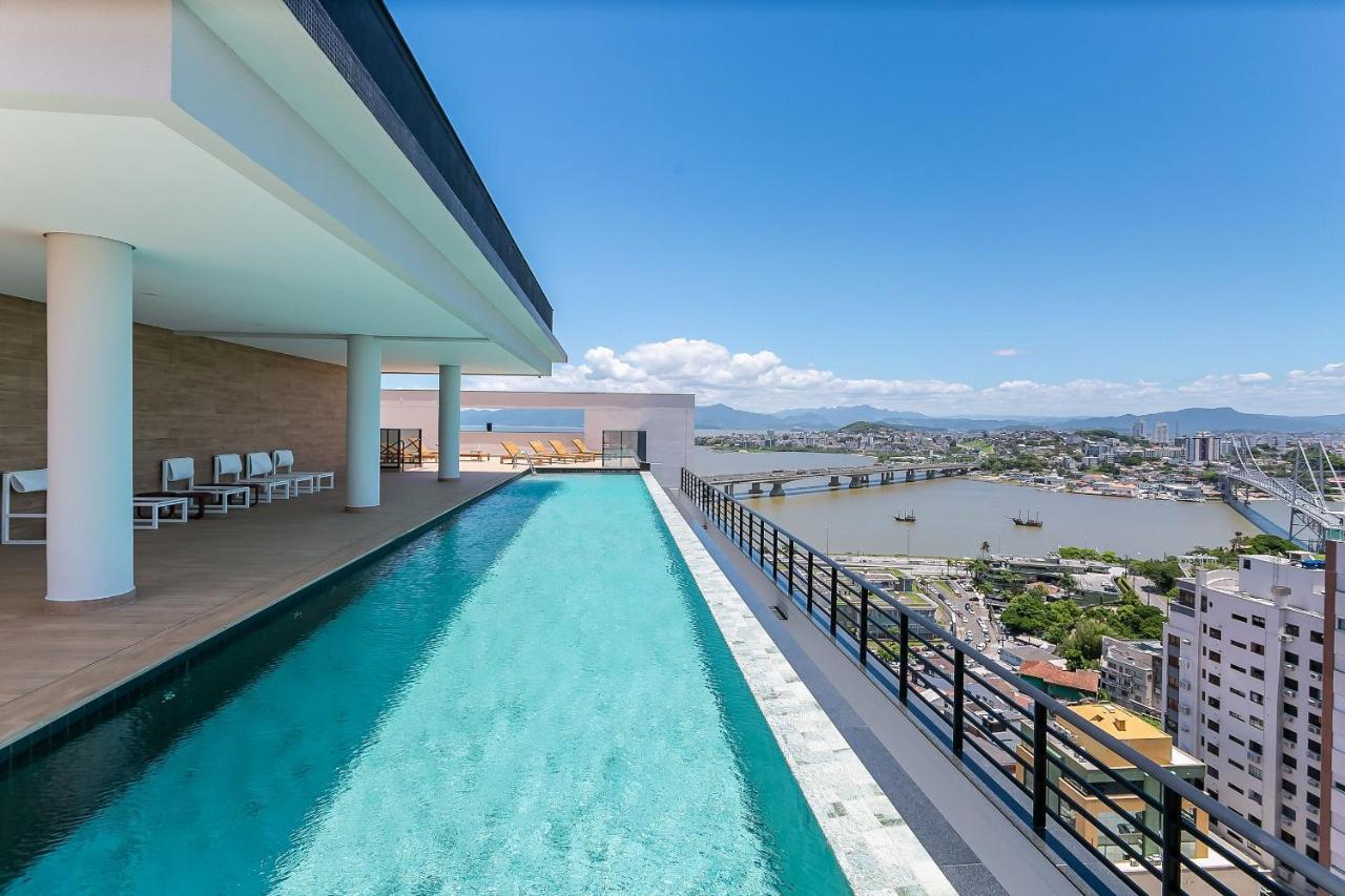 Piscina No Rooftop Com Vista Mar | Foodhall | Wi-Fi 200Mb #Toptower Apartment Florianopolis